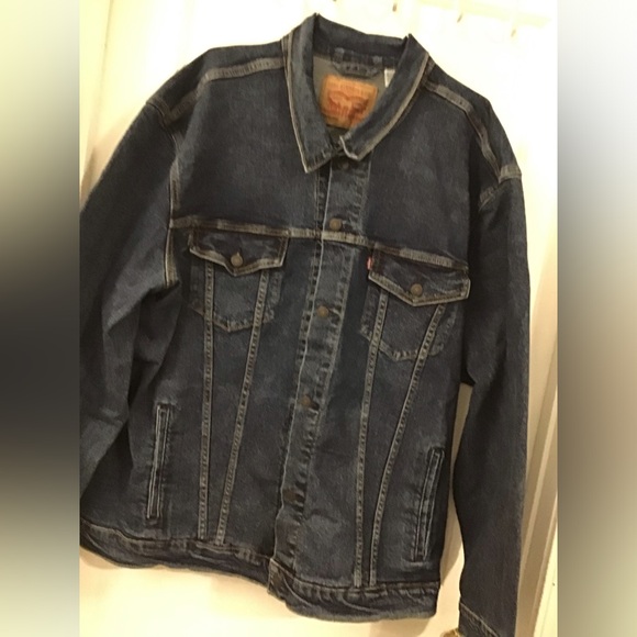 Levi's Dark Blue Denim Jacket - Picture 9 of 9